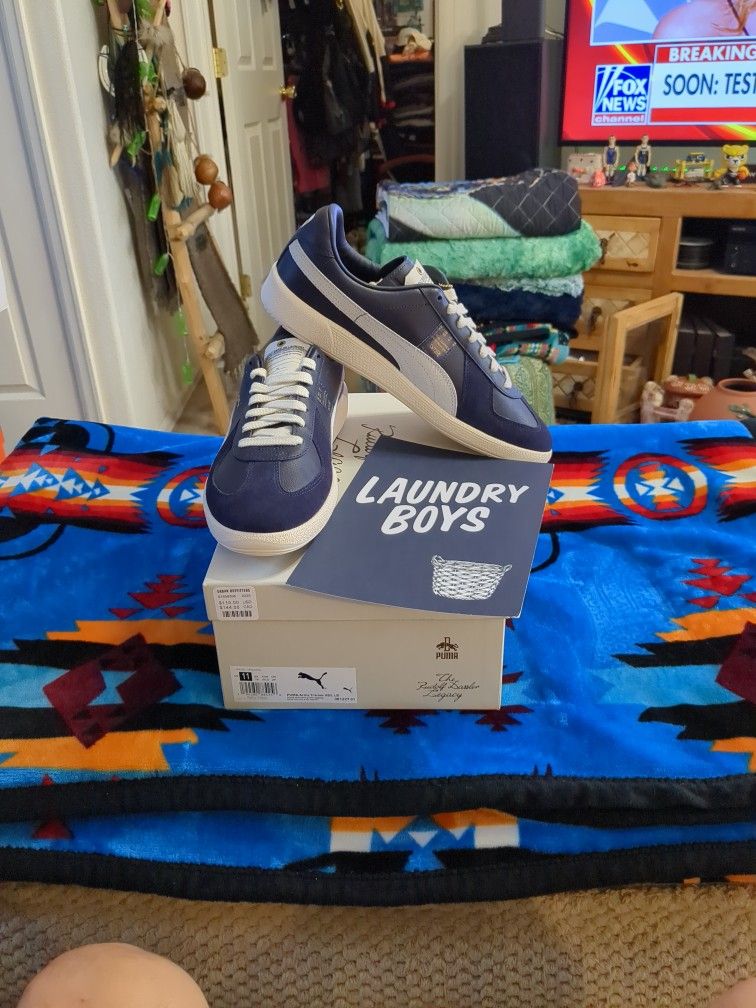 Puma Sneakers