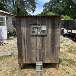 Costom Chicken Coops