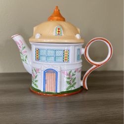 Lenox Gardeners Cottage Teapot