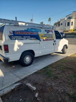 2000 Ford E-150