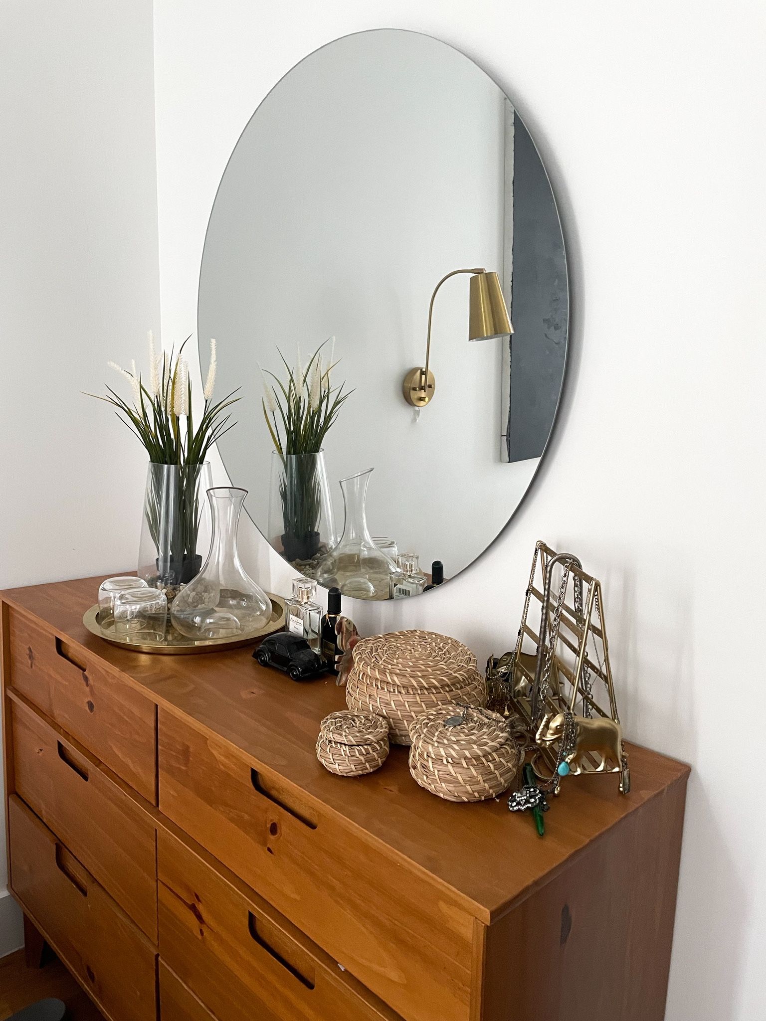 Sloane 6-Drawer Caramel Mid-Century Modern Solid Wood Dresser By Walker Edison