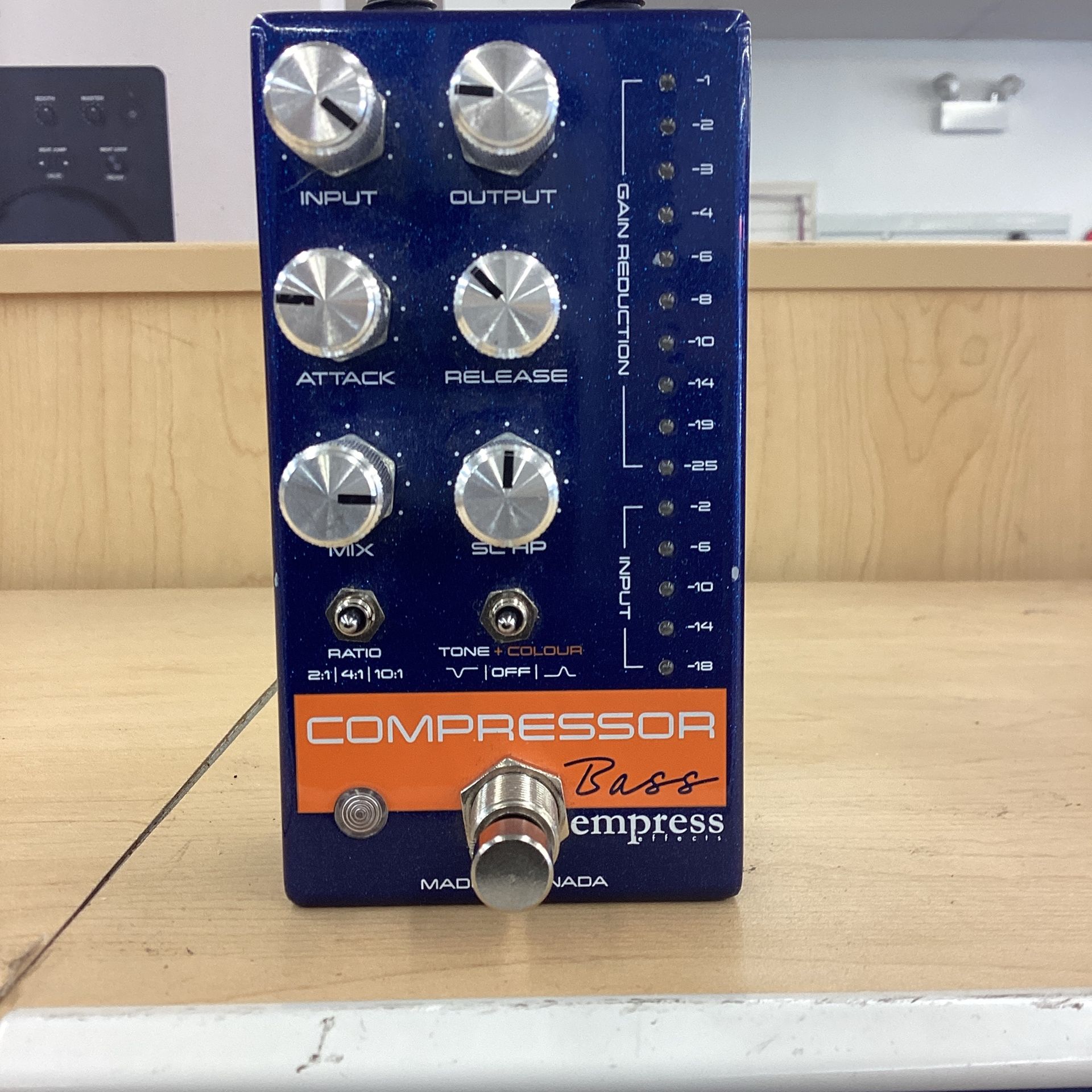 Compressor Bass Empress Effects