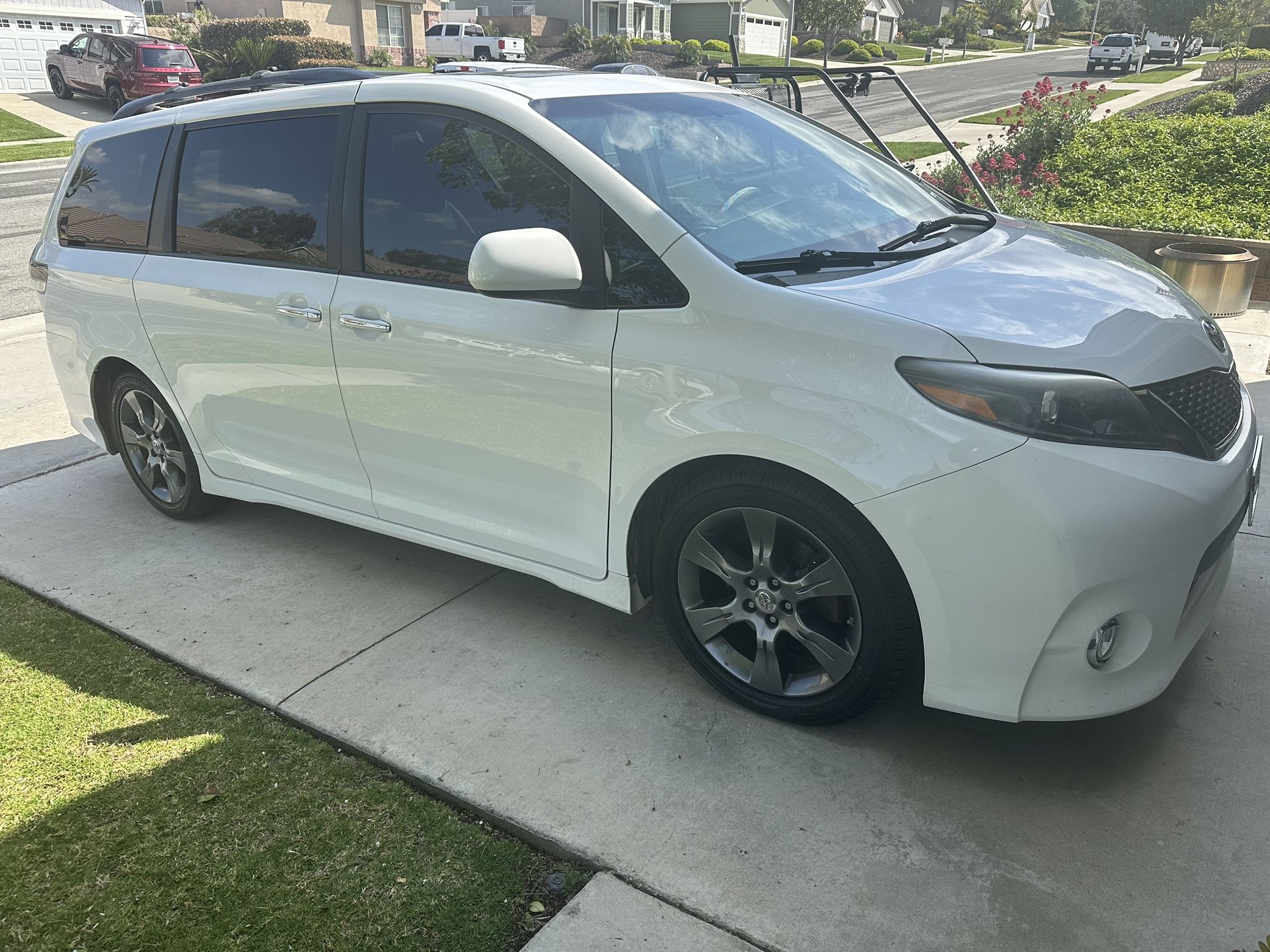 2016 Toyota Sienna