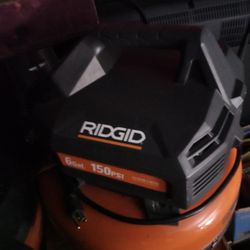 Brand New 6 Gallon Pancake Air Compressor With A Brand New 50 Ft Craftsman Rubber Hose