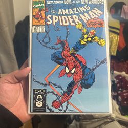 The Amazing Spider-Man : Two Against The Tri-Sentinel