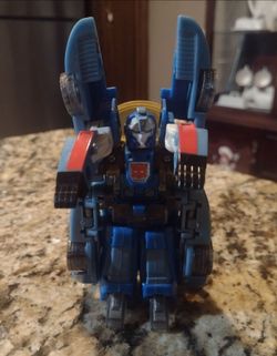 6" Transformers Cybertron Blurr