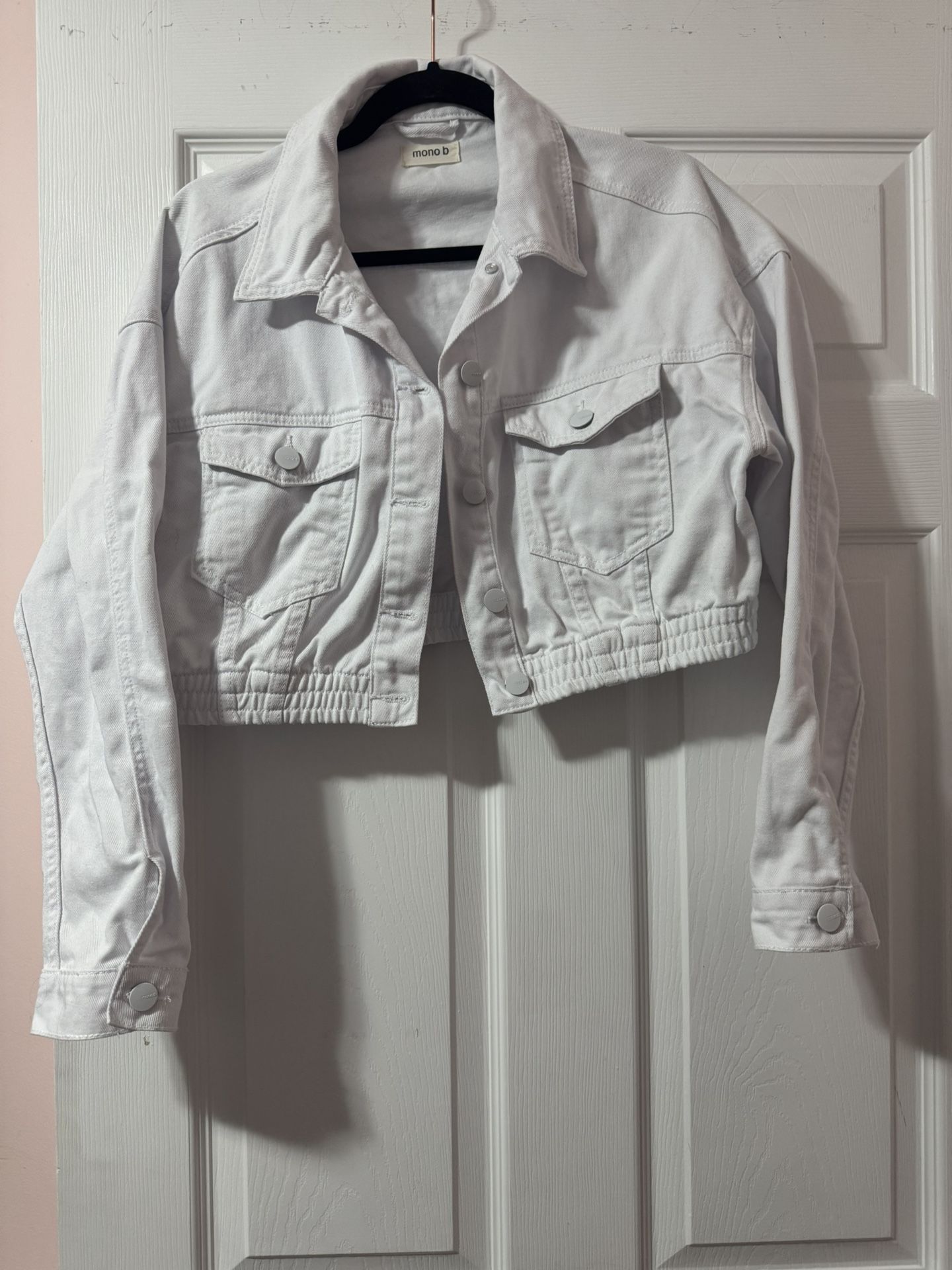 Size Medium Cropped Jean Jacket Women’s Denim Coats Clothing