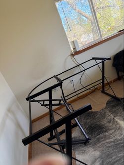 Computer desk