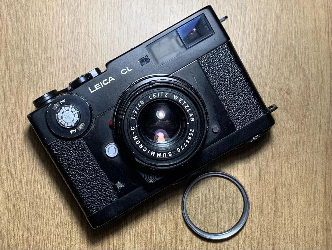 Leica CL + Summicron-C 40mm f2