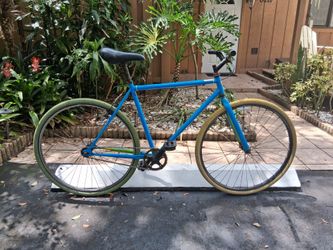 Fixie / Single Speed Bike / Bicycle