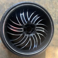 Rims And Tires 22’