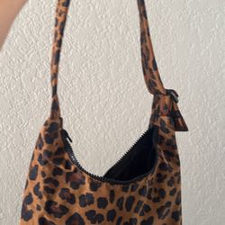  Baggu Cheetah Bag 