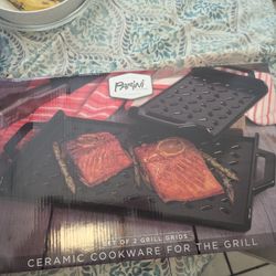 Parvini Grill Grinds