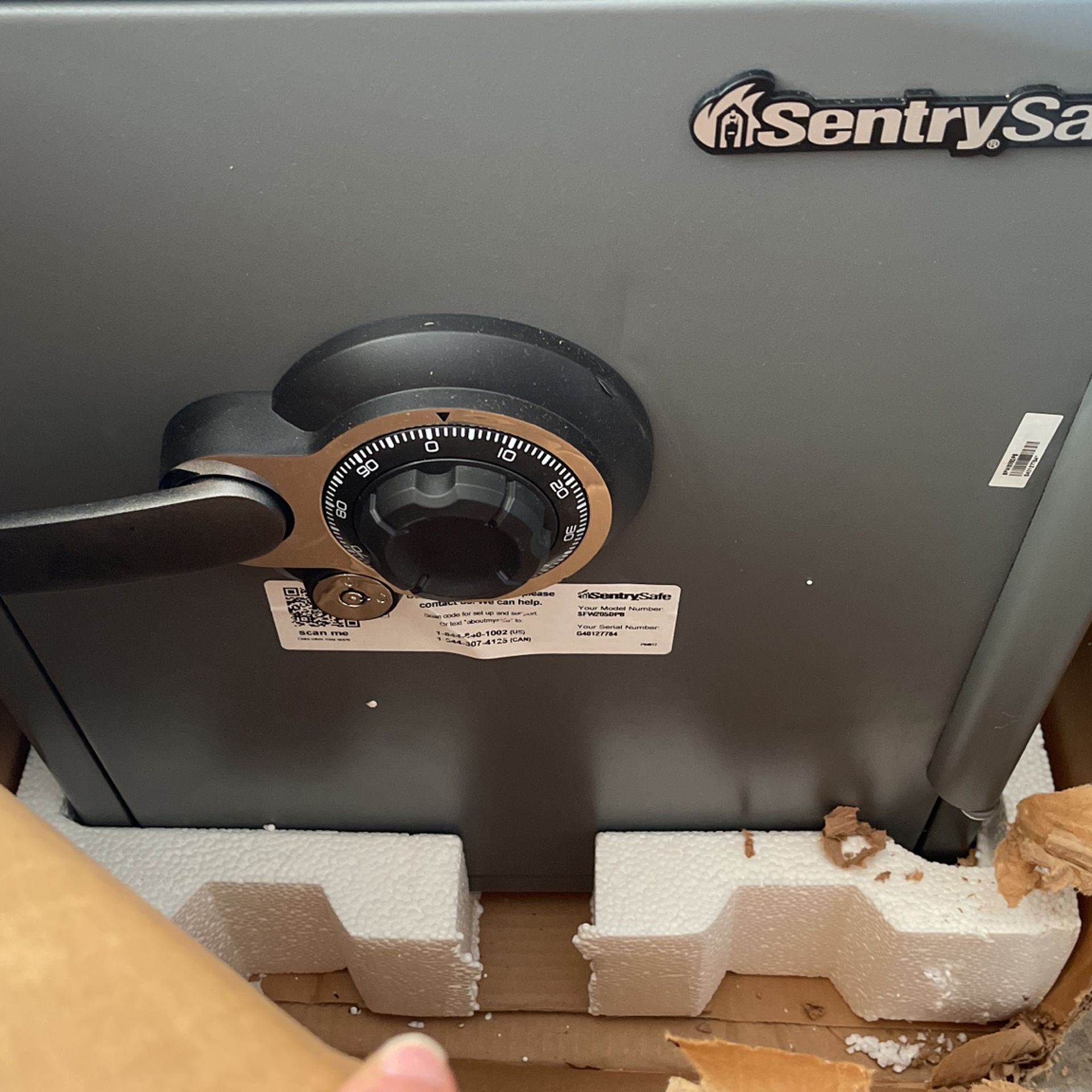 Sentry Safe Box for Sale in Dallas, TX OfferUp