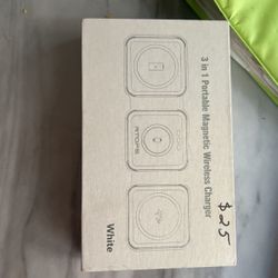 3 In 1 Portable Magnetic Wireless Charger White