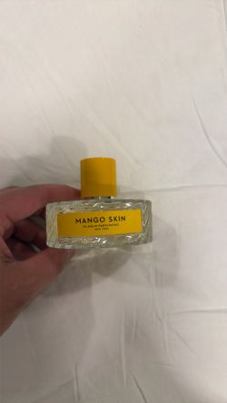 Vilhelm - mango skin