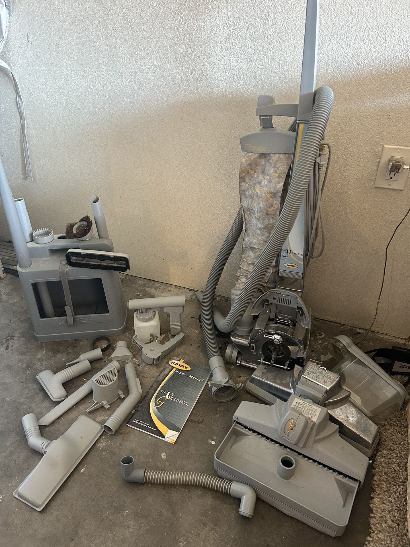 Kirby Ultimate G7D Diamond Edition Vacuum Cleaner & Shampoo Kit 