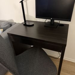 Small Office Desk