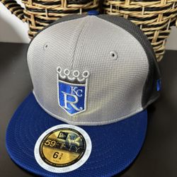 🔥New Youth Royals Hat Sz 6 3/4