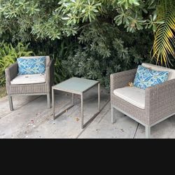 Outdoor Seating