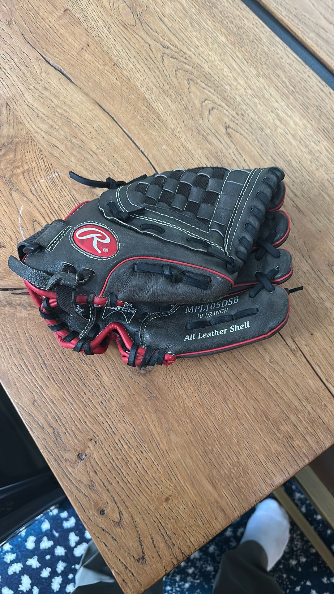 10.5 “ Baseball Glove