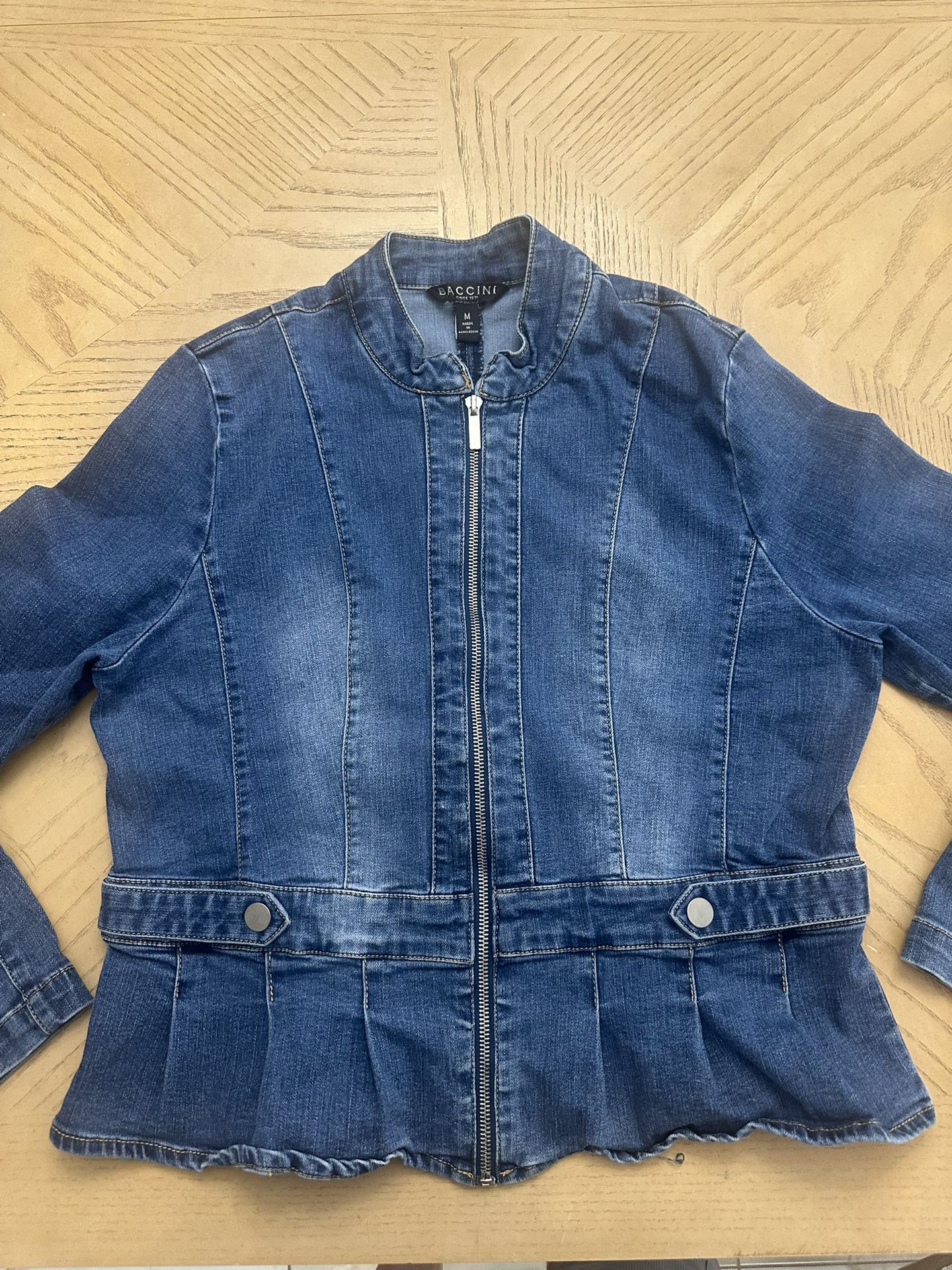 Baccini denim jacket full zip close faded blue, long sleeves, pleated rib size medium Never worn