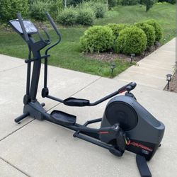 Life Fitness X5 commercial Elliptical Trainer