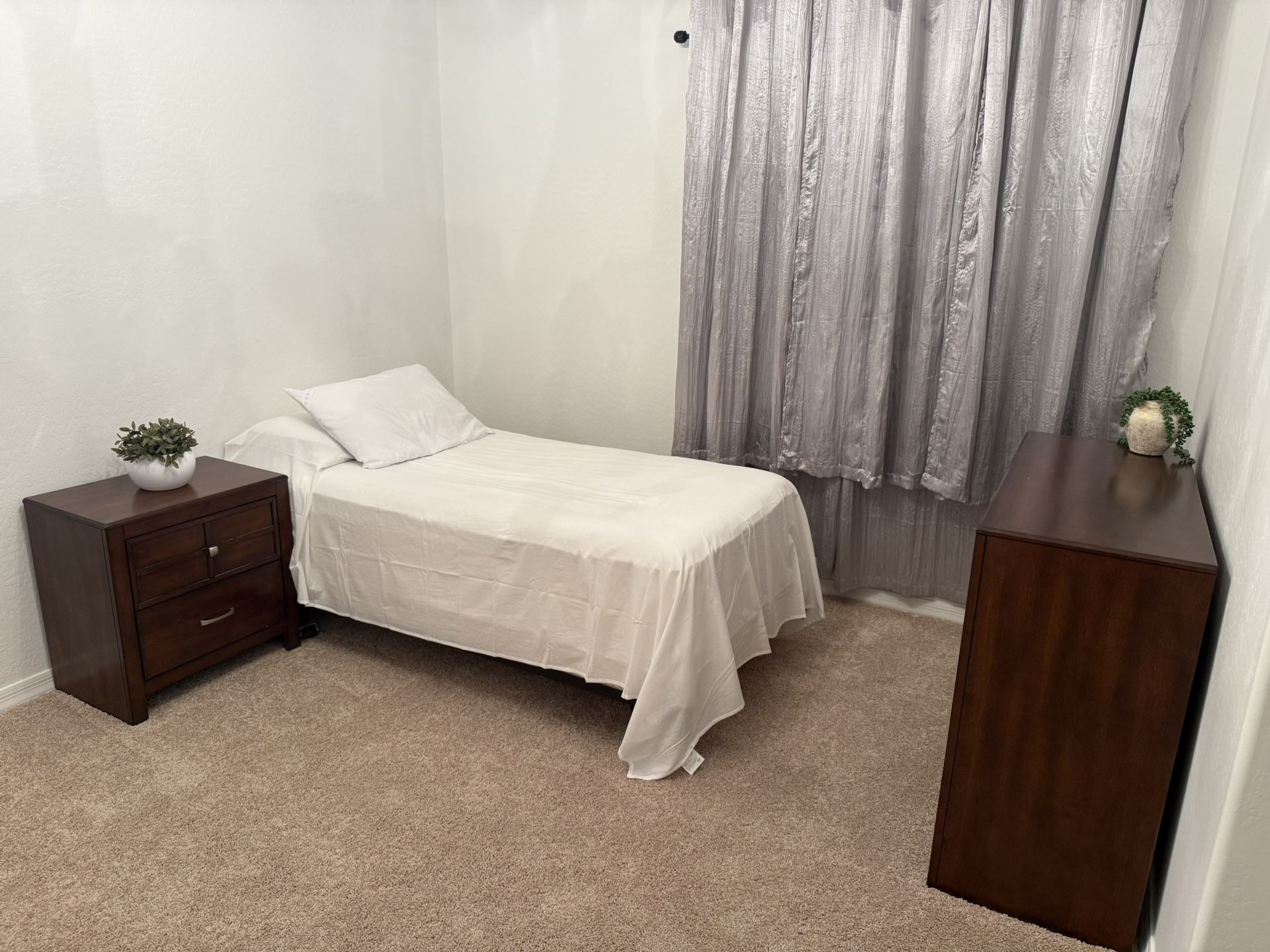 Twin Bed Set