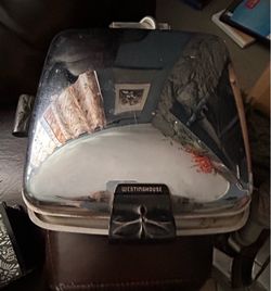 Waffle maker
