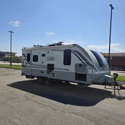2020 Lance Travel Trailer, 1995