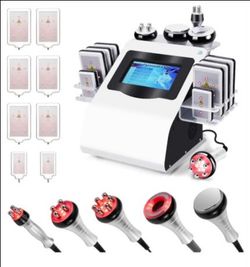 Face and body rejuvenation machine/ Máquina de Cavitación y Radiofrecuencia
