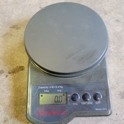 Scale $10