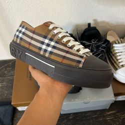 Burberry Shoes