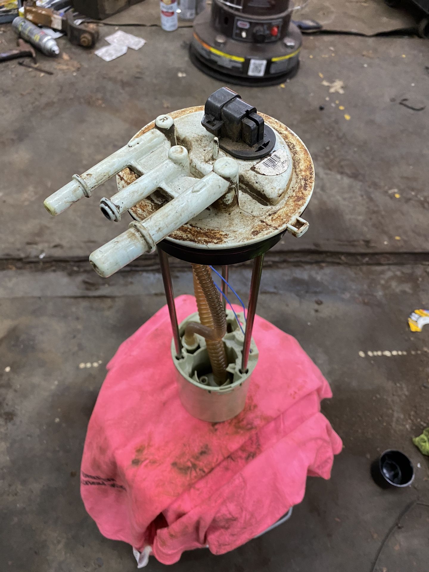 lb7 duramax sending unit
