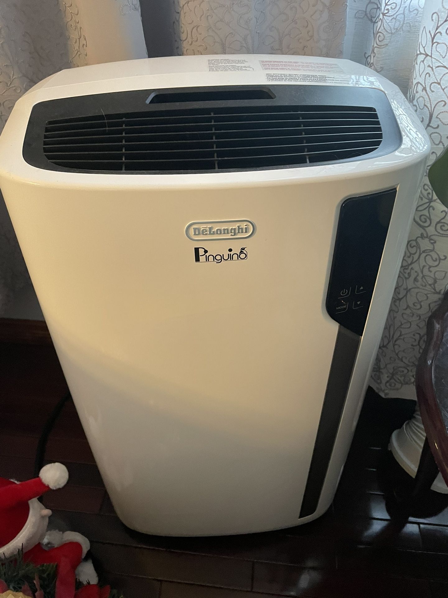 AC Air conditioner from Costco for Sale in Everett, WA - OfferUp