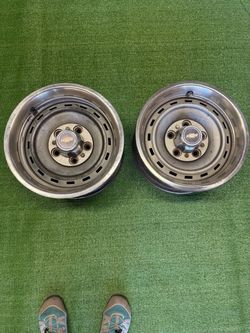 Pair of Original Chevrolet GMC 15x6.5 Steel Rally Wheels 51046 -5 Lug