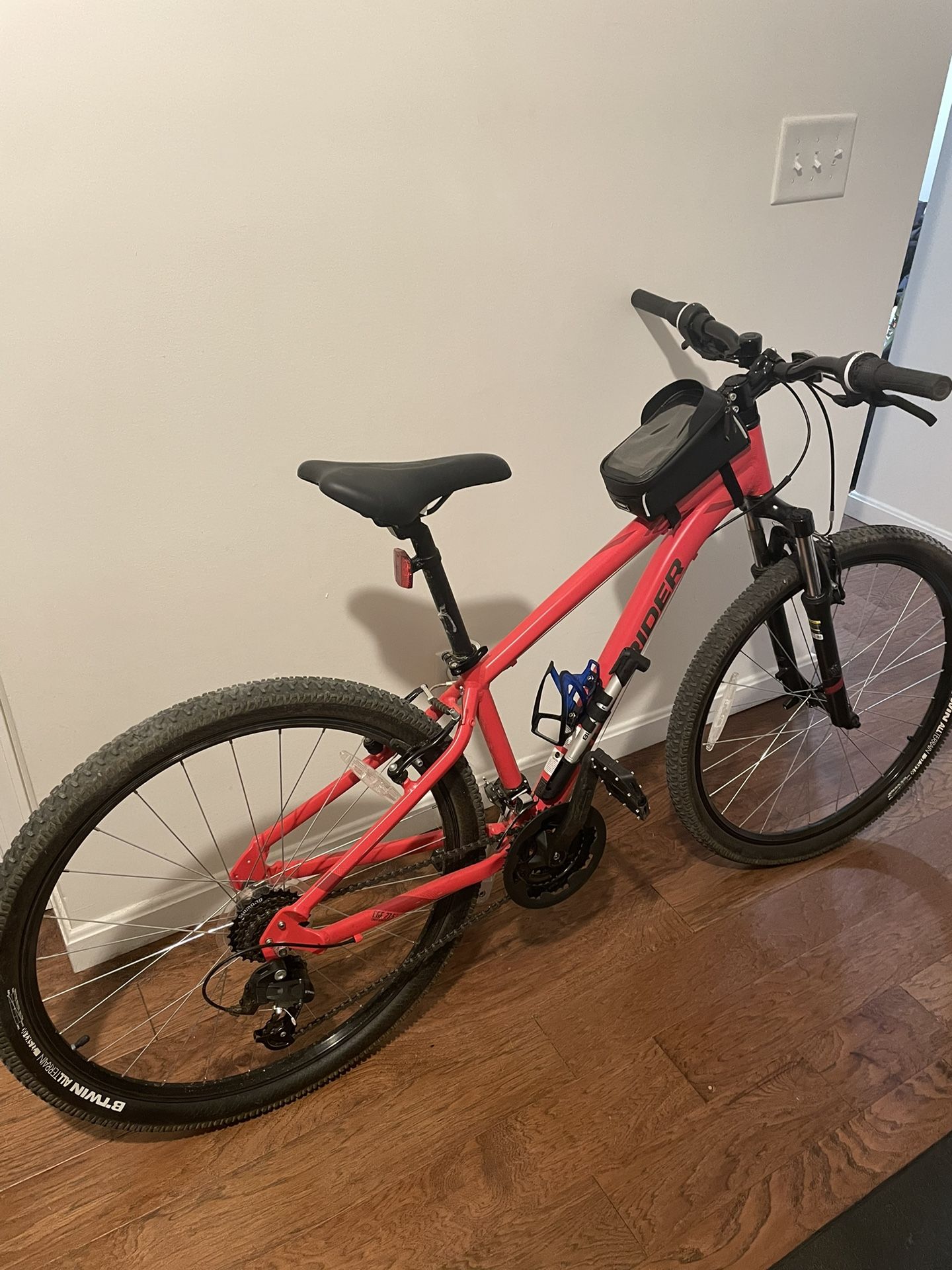 21 Speed Mountain Bike With Accessories