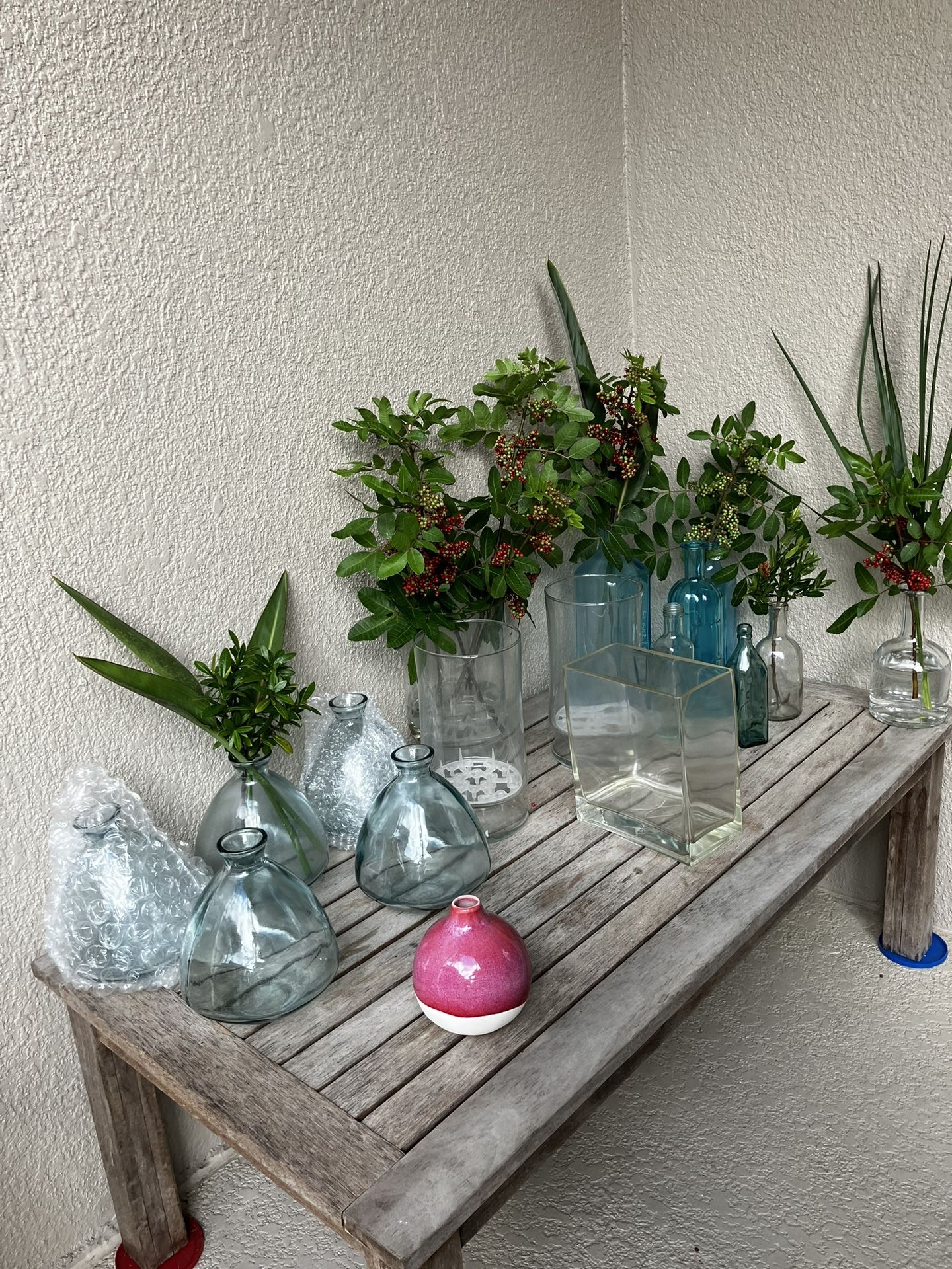 17 Flower Vases And Bottle Vases