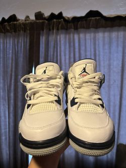 Air Jordan 4 Retro Midnight Navy