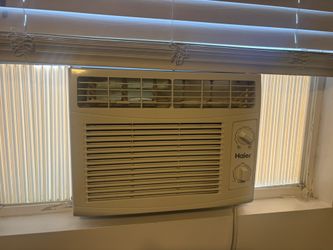Window AC Unit
