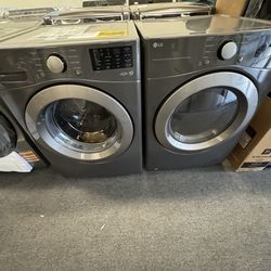 LG Front Load Washer & Gas/electricDryer New $25 Down