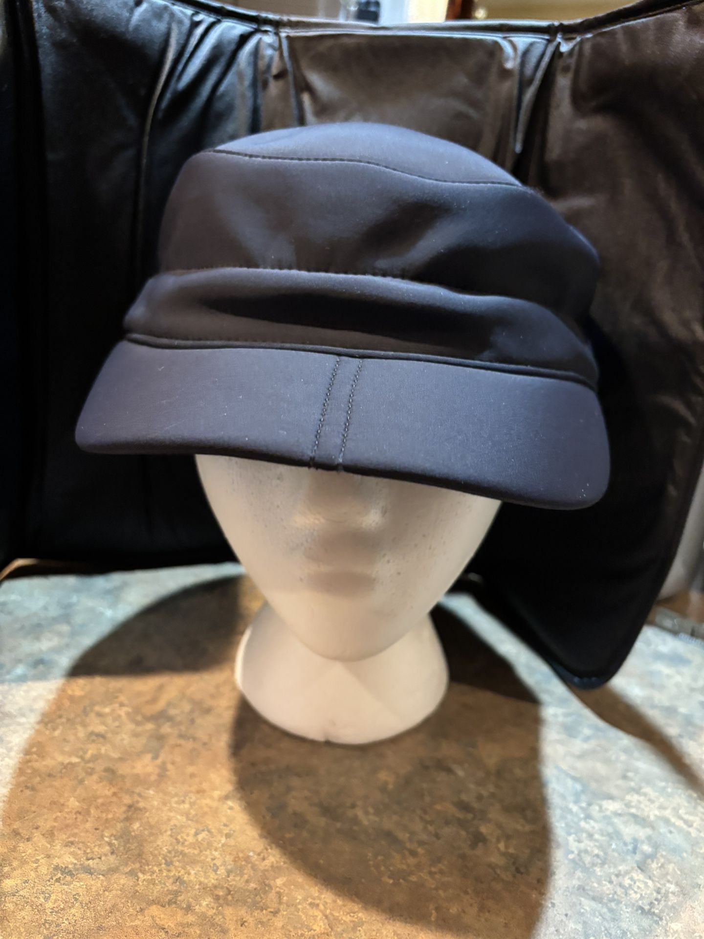 SunDay Afternoons Packable Army Hat Cadet Cap. Fleece Lined For Warmth. With ear cover. Large