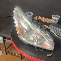 2012 infiniti G 37 passenger headlight