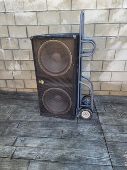 Yamaha (Sw218v )