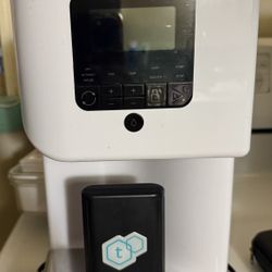 LEVO Oil Infuser and tCheck 3 Device 