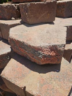 Retains wall blocks "River Blend"