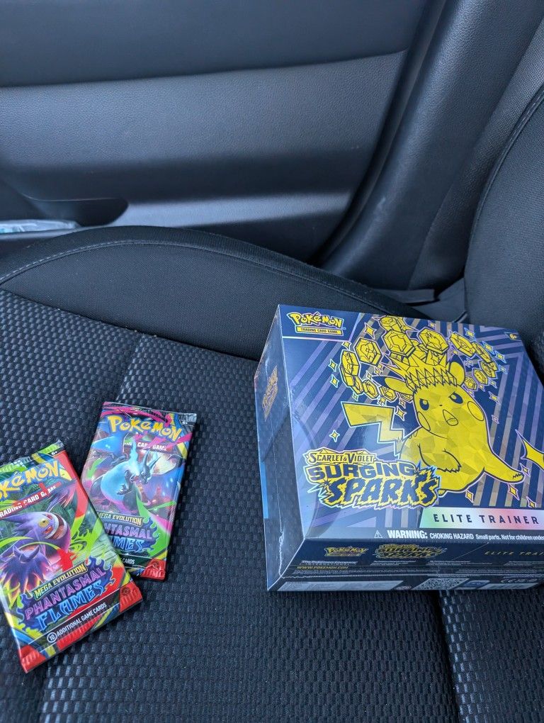 Sealed New Pokemon Elite Trainer Box Surging Sparks Cards