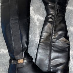 Black Boots