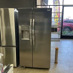Frigidaire Gallery Refrigerator Side By Side RQ5