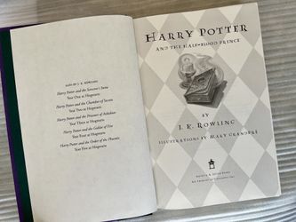 HARRY POTTER FIRST EDITION